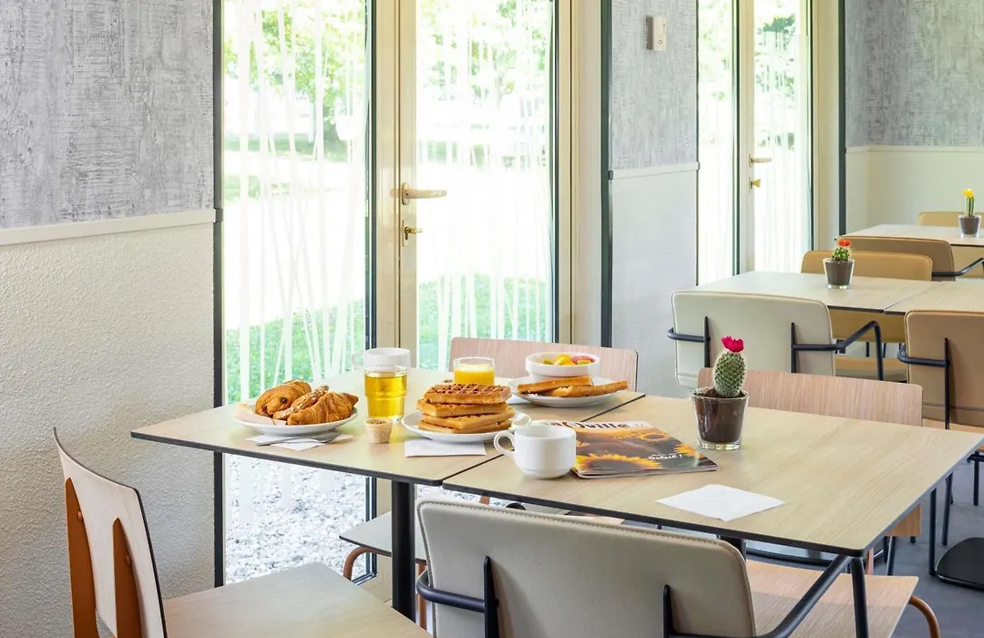 ibis budget Bourg en Bresse-1